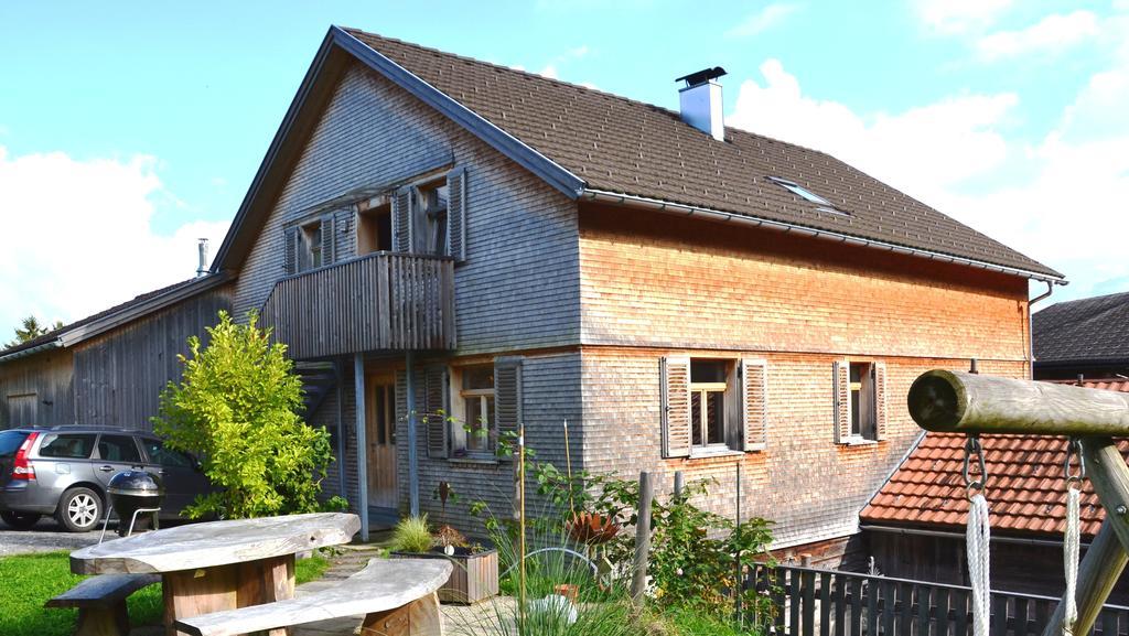 Ferienwohnung Wuestner シュヴァルツェンベルク・イム・ブレゲンツァーヴァルト エクステリア 写真